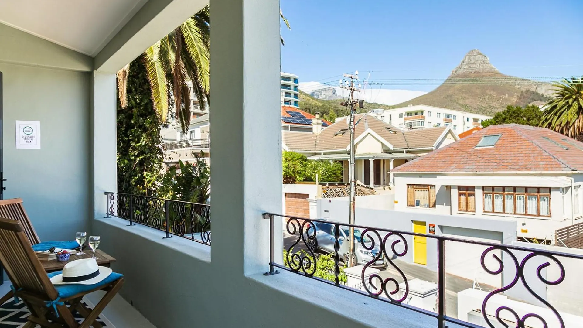 The Palm Peaks With A Mountain View & 300M From Sea Apartment Cape Town