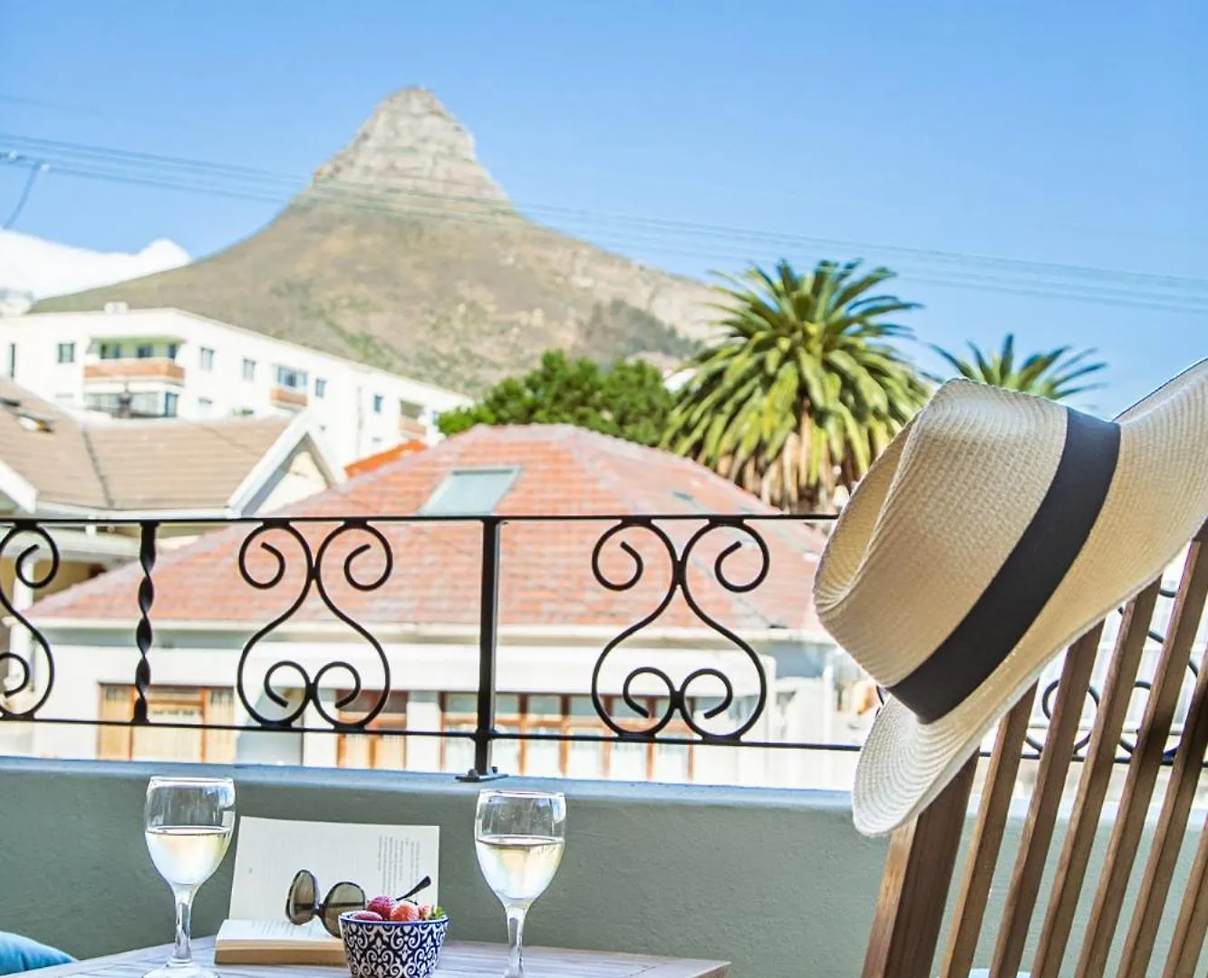 The Palm Peaks With A Mountain View & 300M From Sea Apartment Cape Town 0*,